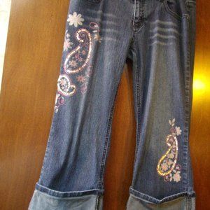 Piper & Blue Embellished Capris Size 11